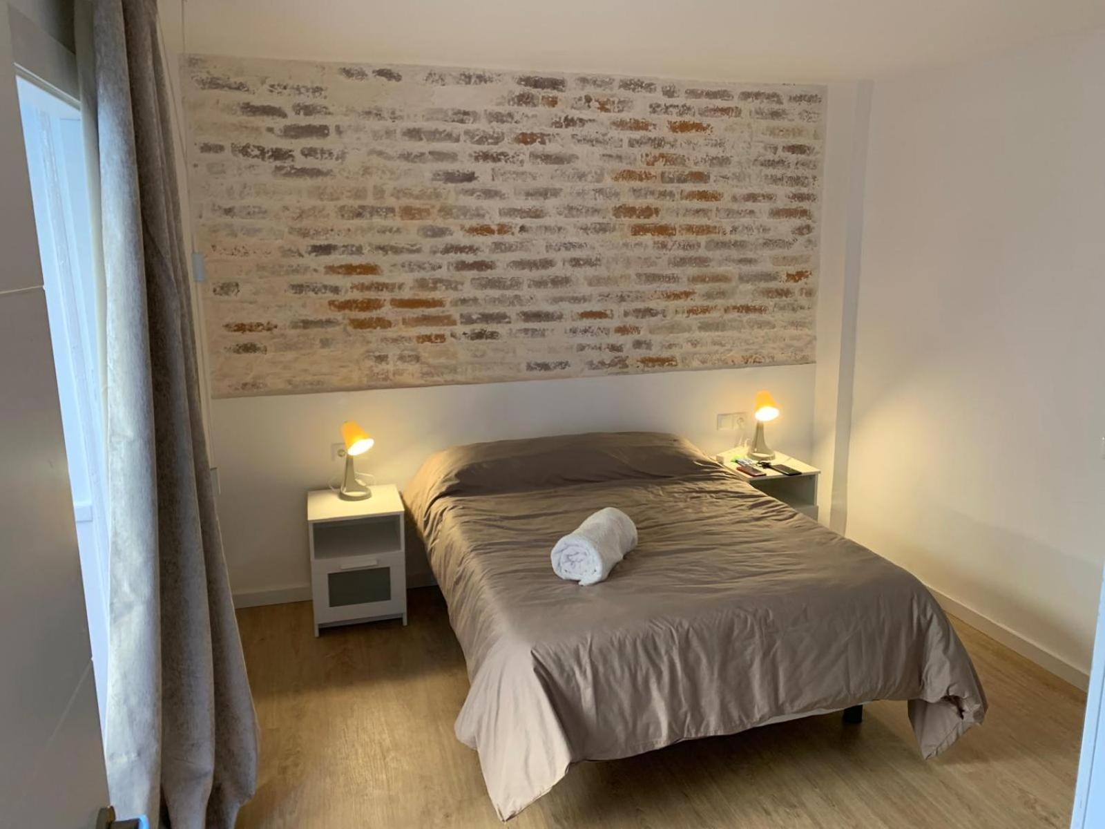 Séjour chez l'habitant A 5 Minutos Andando Del Casco Viejo, Ayuntamiento, Plaza Circular Y Gran Via De Y Proximo A 2 Lineas De Metro *